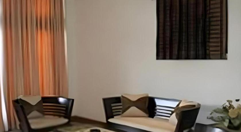Athaya Hotel Kendari Eksteriør bilde