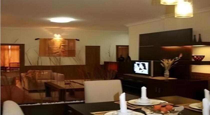 Athaya Hotel Kendari Eksteriør bilde