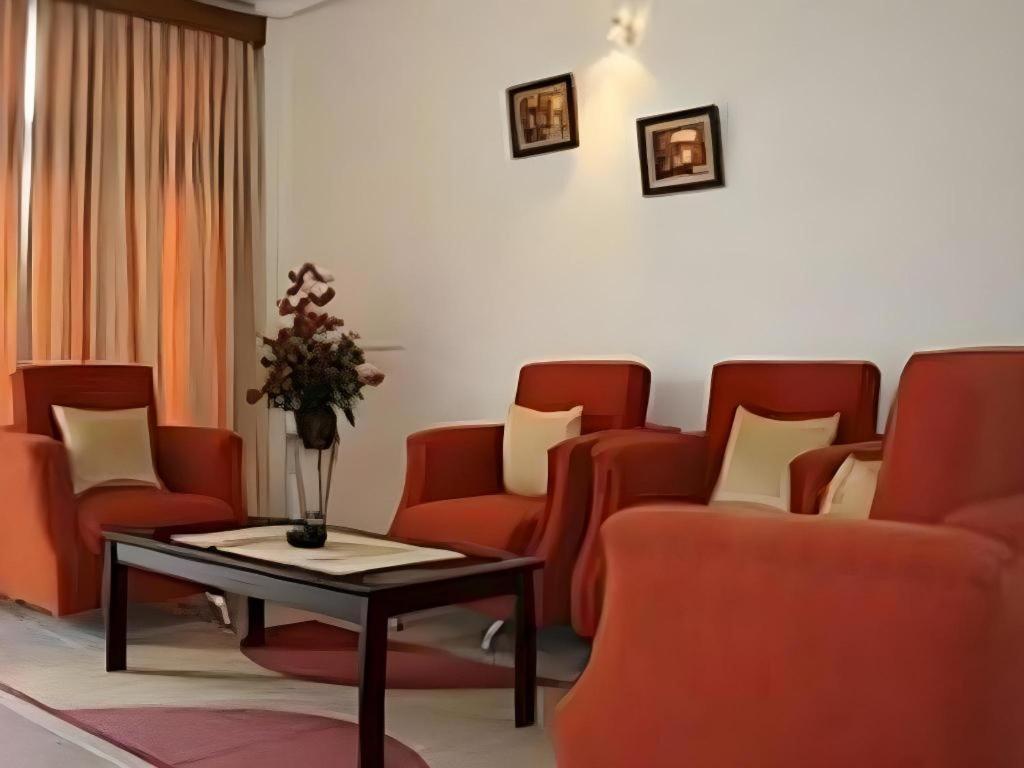 Athaya Hotel Kendari Eksteriør bilde
